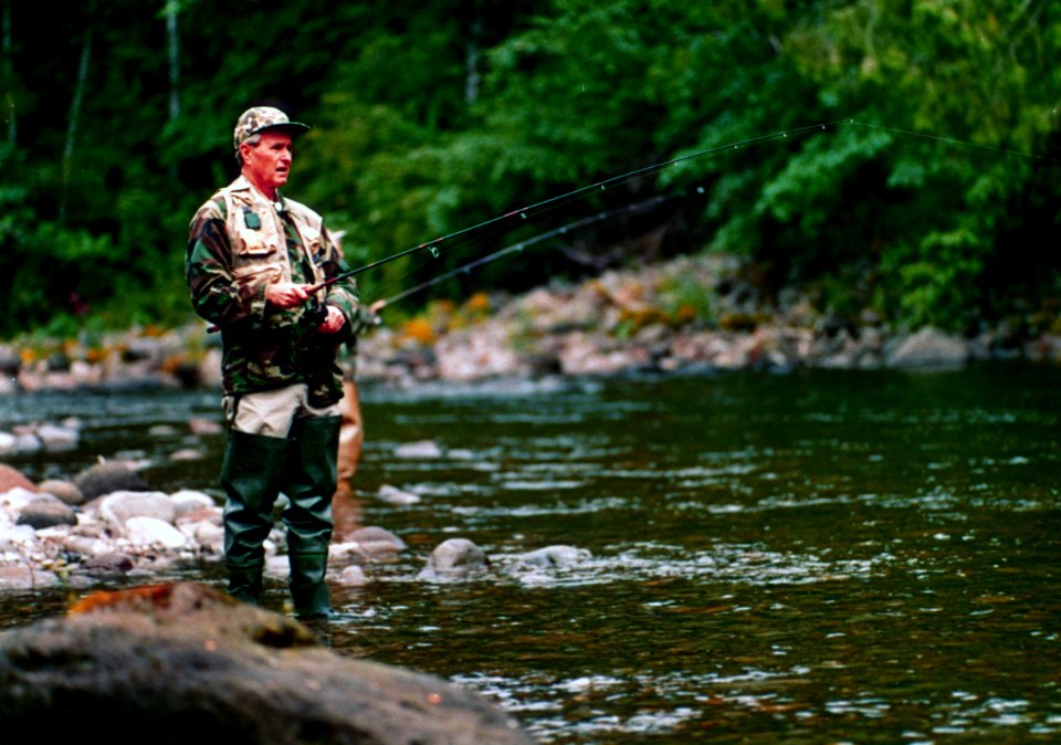 Mt Hood National Forest, Vice President HW Bush fishing Salmon River.jpg