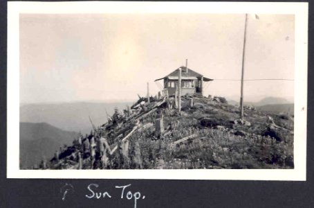 Sun Top Lookout, 1943