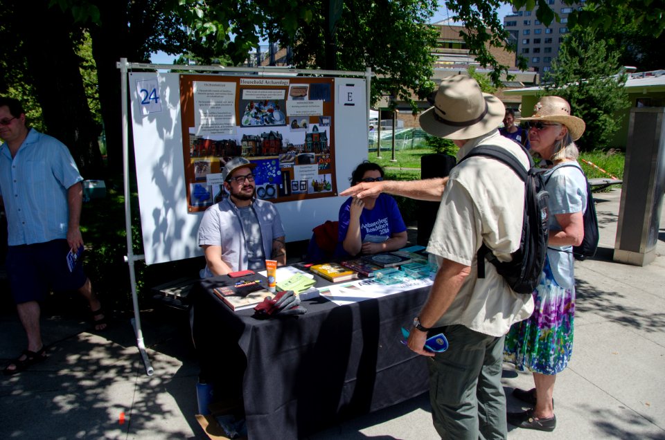 PSU 2016 ARCHAEOLOGICAL ROADSHOW-132
