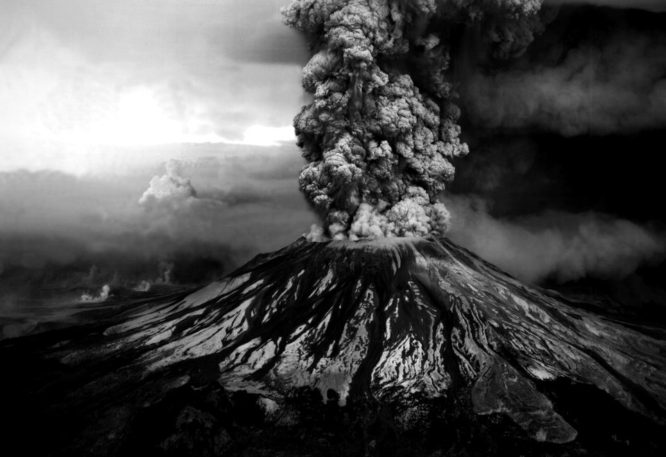 024the column eruption 05-18-80  resize