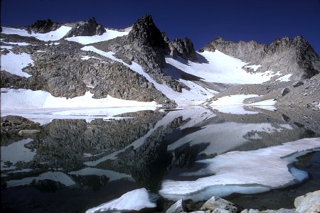 ALPINE LAKES WILDERNESS REFLECTIONS-OKANOGAN WENATCHEE