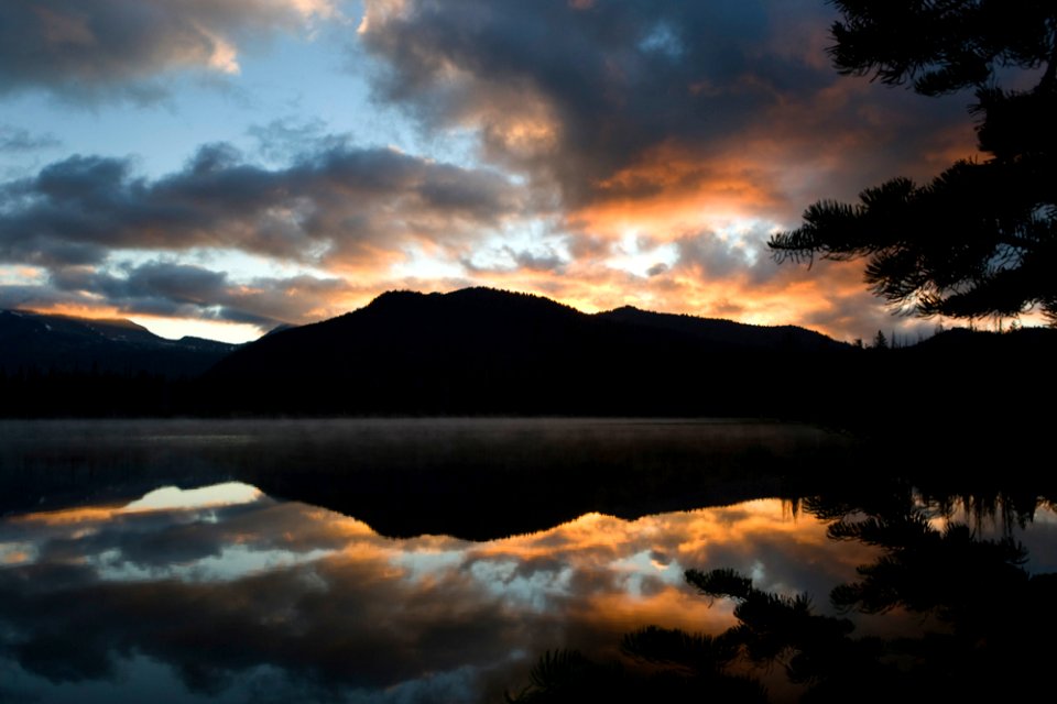 Sunset at Sparks Lake-Deschutes