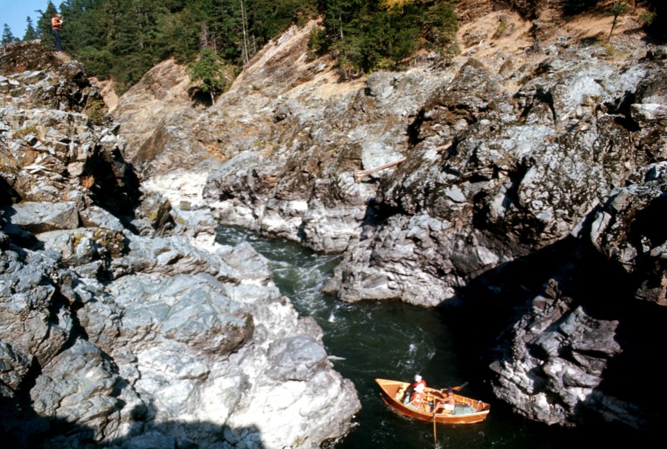 Rogue River Siskiyou National Forest, drift boating historic.jpg
