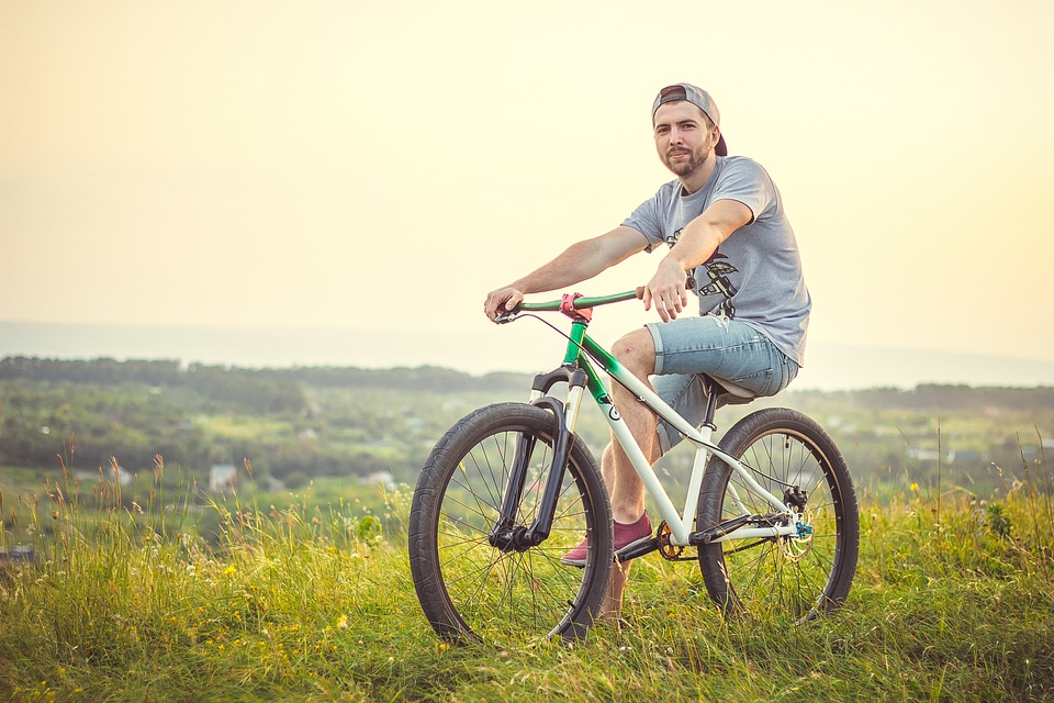 Field nature cyclist