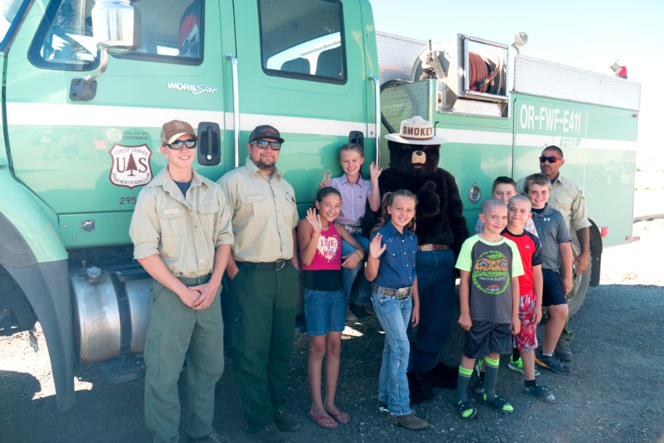 Smokey Bear with Youth and Workers-Fremont Winema
