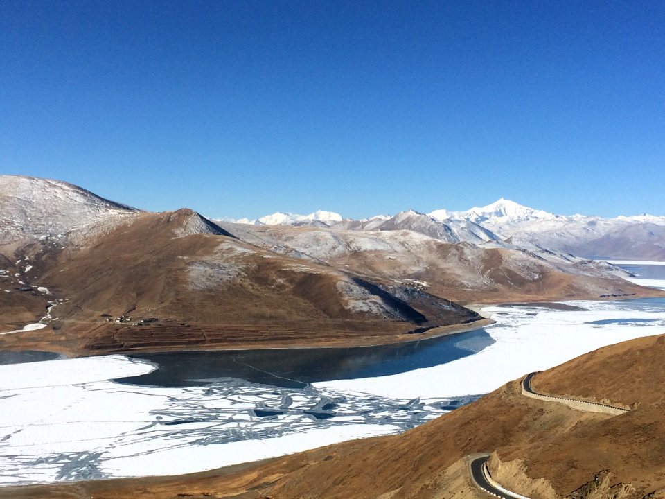 Tibet-China 中國自治區～西藏 ：羊卓雍措