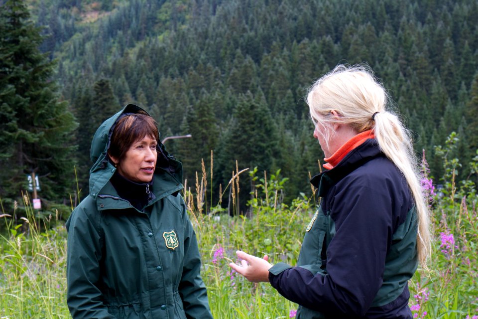 Friends of the Forest Cleanup Event 2010 - 4, Mt Baker Snoqualmie National Forest