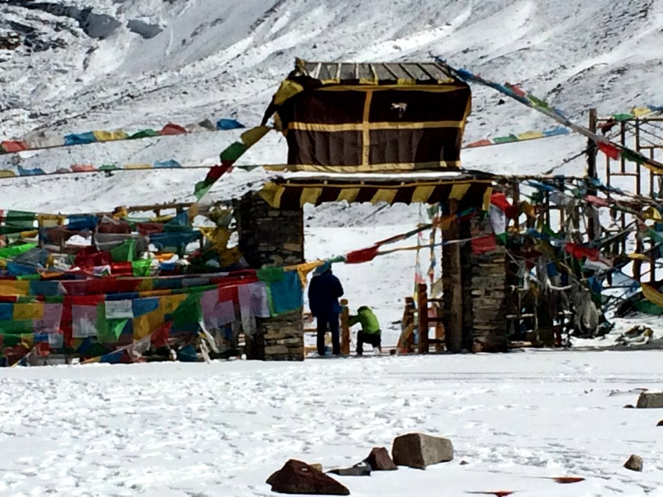 Tibet-China 中國自治區～西藏 ：四大神山之一～乃欽康桑峰：海拔5020M.？（紅河谷）