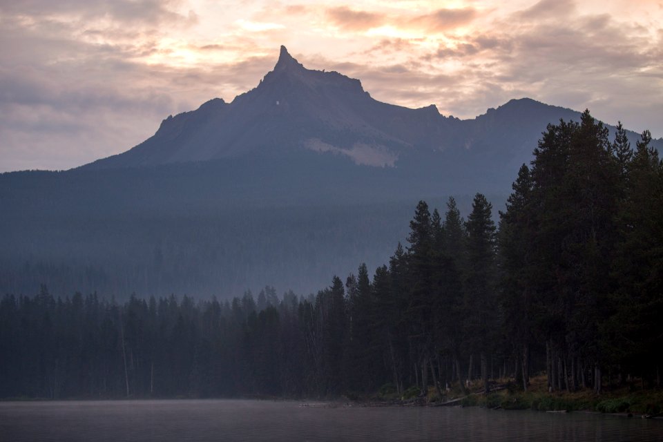 Smoke from Umpqua National Forest Fires, 2017