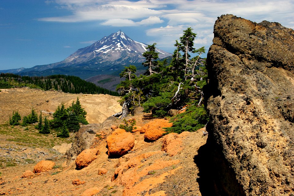 MT JEFFERSON FROM THREE FINGERED JACK-DESCHUTES