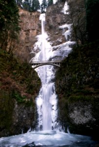 Multnomah Falls, Columbia River Gorge National Scenic Area.jpg