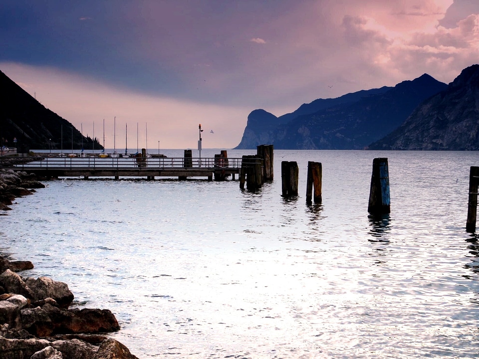 Web mountains landscape