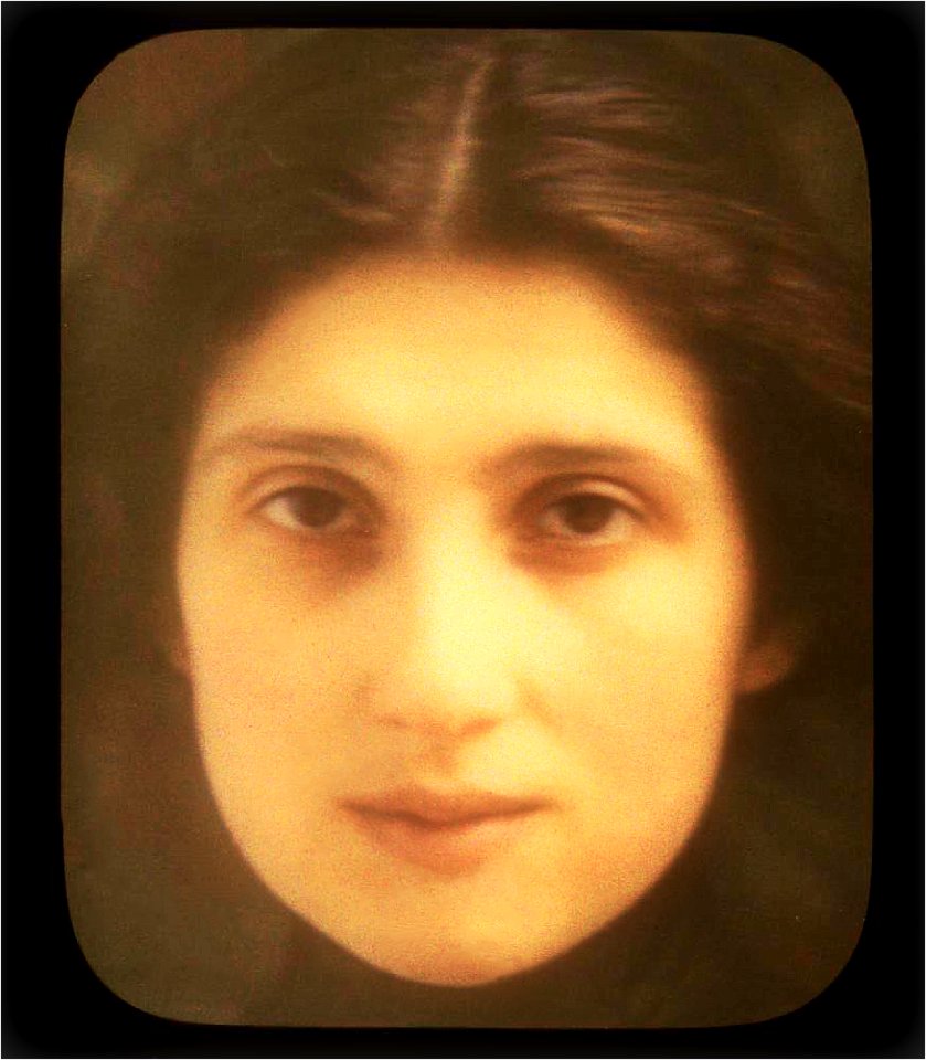 EASTMAN PORTRAIT WITH SMILE MILD CORRECT