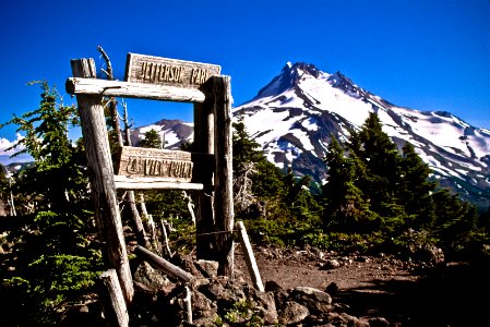 JEFFERSON PARK VIEWPOINT DESCHUTES