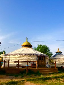 Lnner Mongolia 內蒙古自治區 包頭市大草原上的蒙古包.