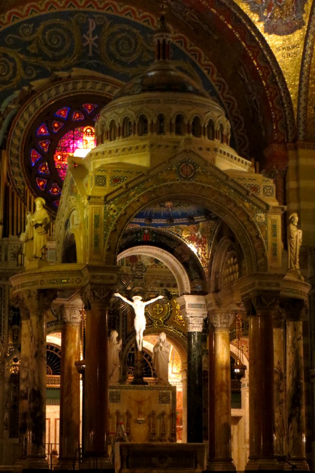 altar, St. Louis Cathedral photo