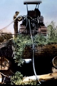 364881 Fire Pump Using Caterpiller Tractor