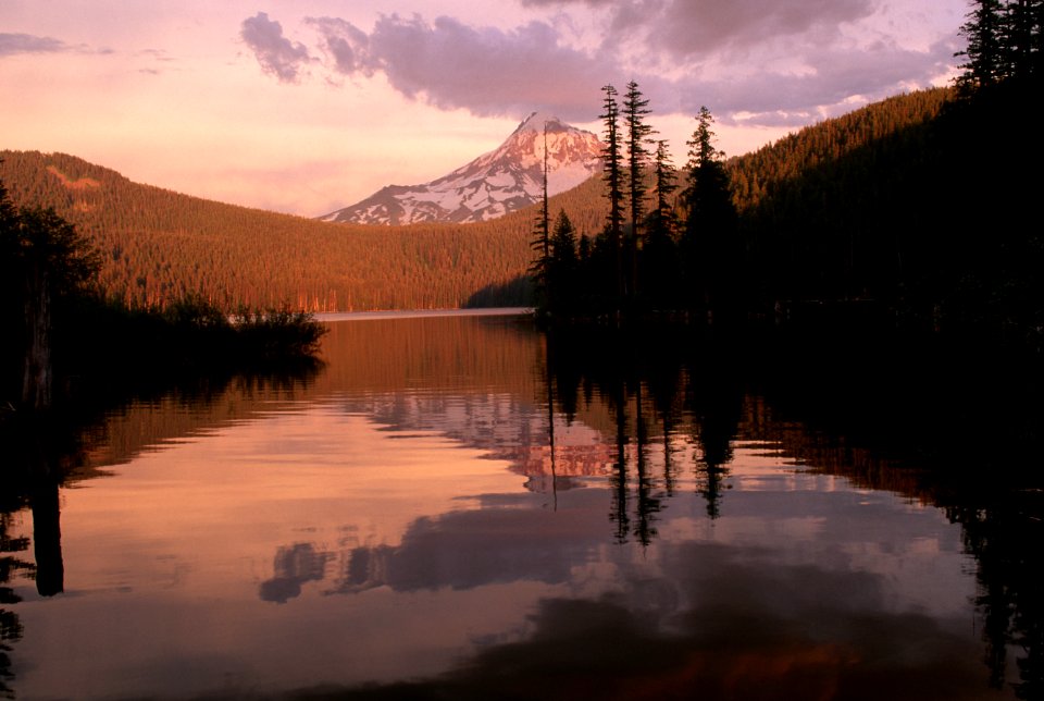Mt Hood National Forest, Bull Run Lake-2.jpg