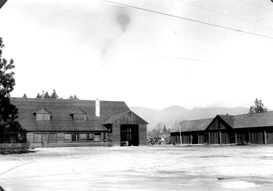 A3 p71 L St Compound ca1930s SIS NF Sign ca1930s
