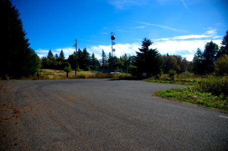 Parking Area at Nancy Russell Overlook Trail-Columbia River Gorge