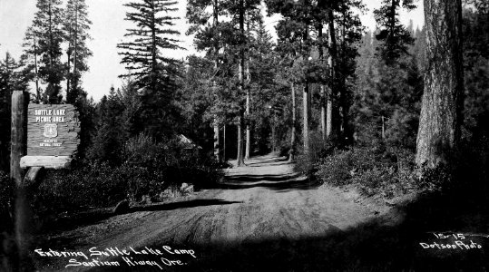 15-15 Entering Suttle Lake Camp, OR