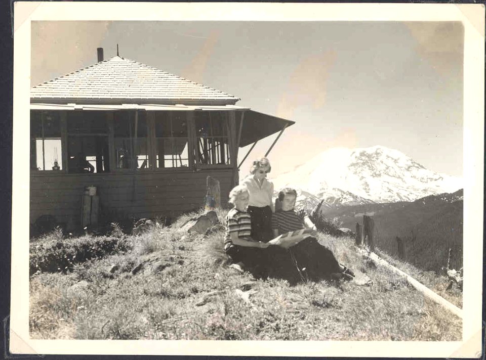 Sun Top Lookout, 1943