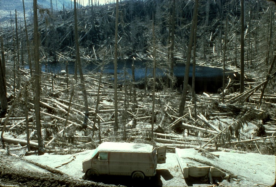 032van destroyed by eruption resize photo