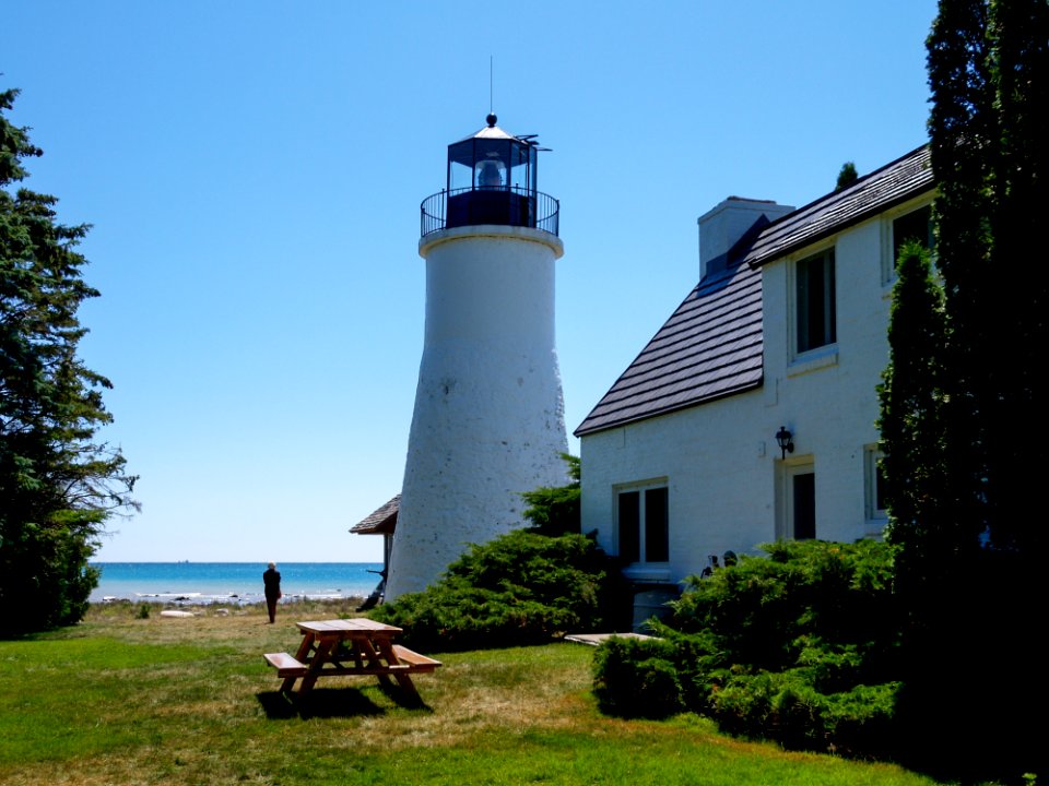 Old Presque Isle Lighthouse 2