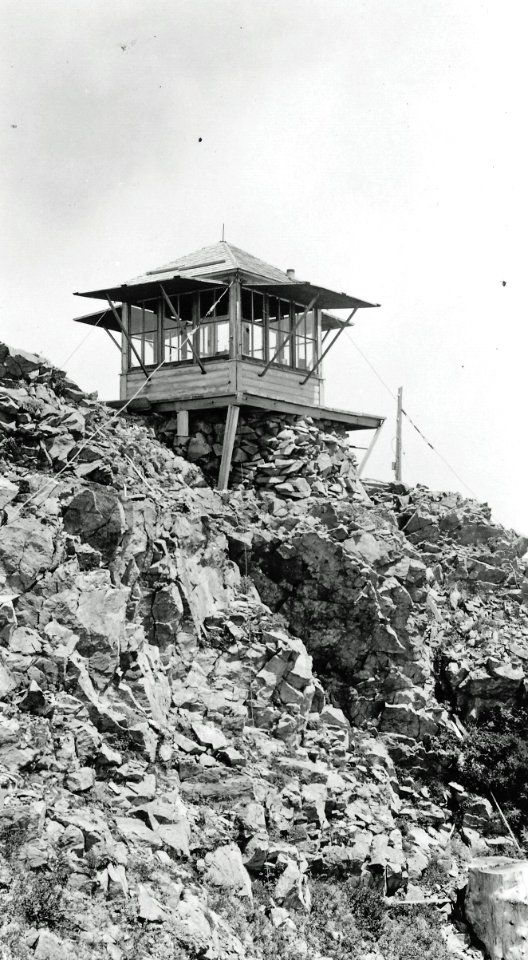 Huffman Peak Lookout House, Columbia National Forest, WA 1944