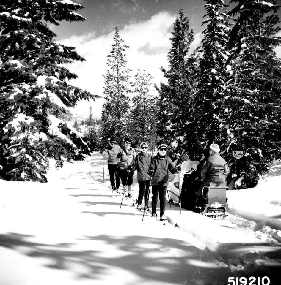 519210 Skiers & Snowmobiles at Trillium Lake, Mt. Hood NF, OR 1969