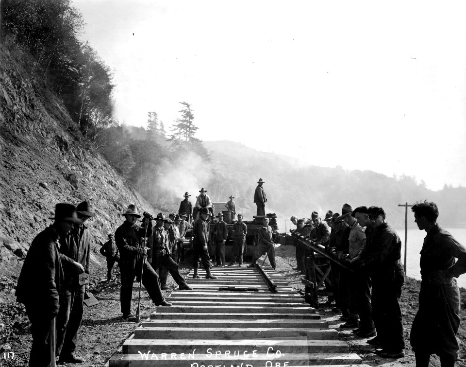 117 Track Laying North of Yaquina