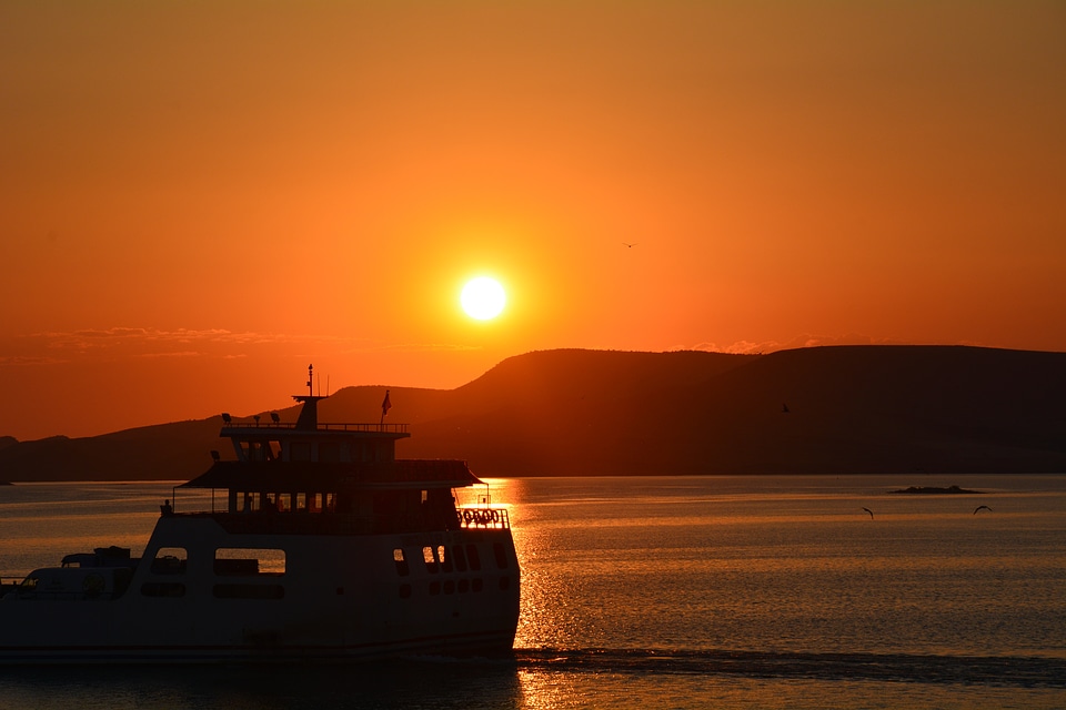 Tunceli pertek ferry elazýð