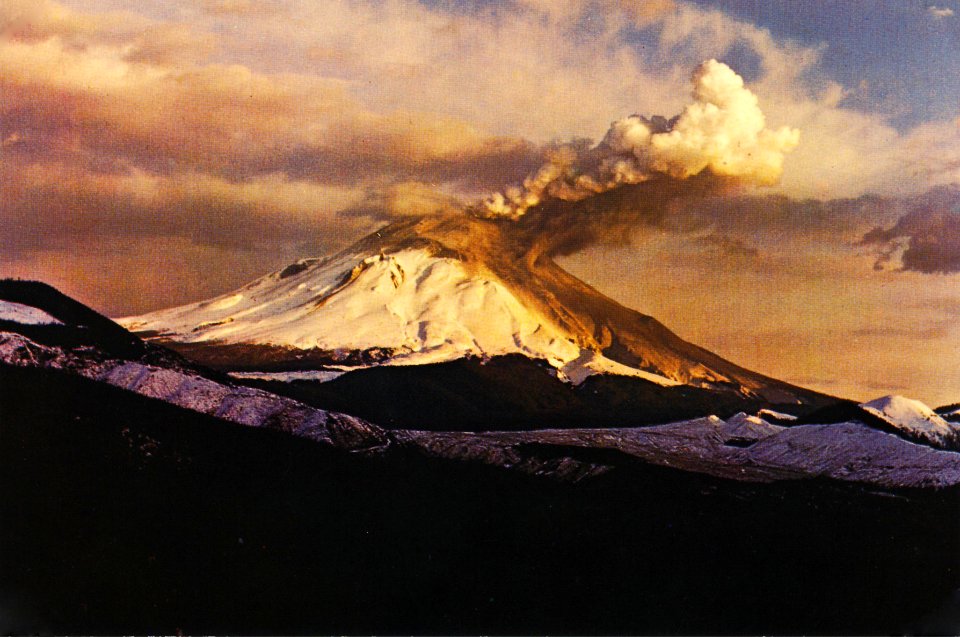Mount St Helens Early Eruption, April 1980