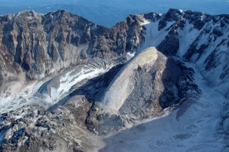 098 MSH05 crater new dome from NW 02-22-05 resize