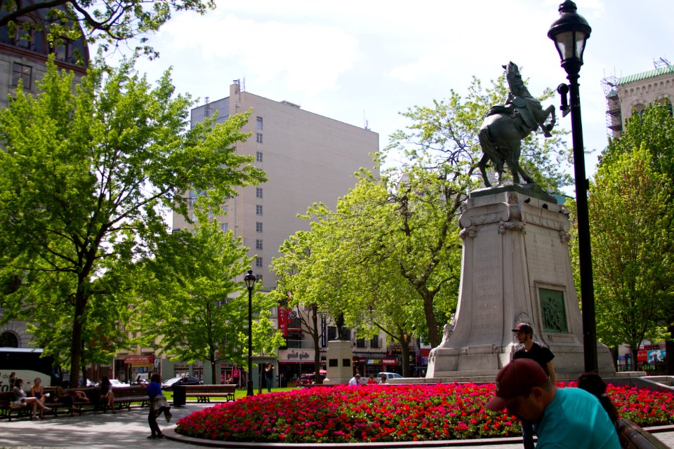 Rue Peel & Rue du Square Dorchester