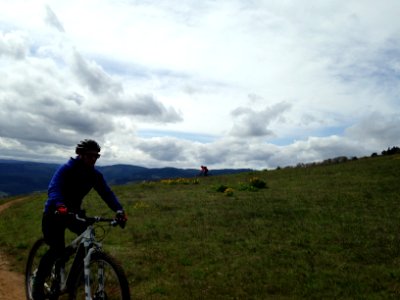 Mountain Bikers on Syncline Trail, Columbia River Gorge