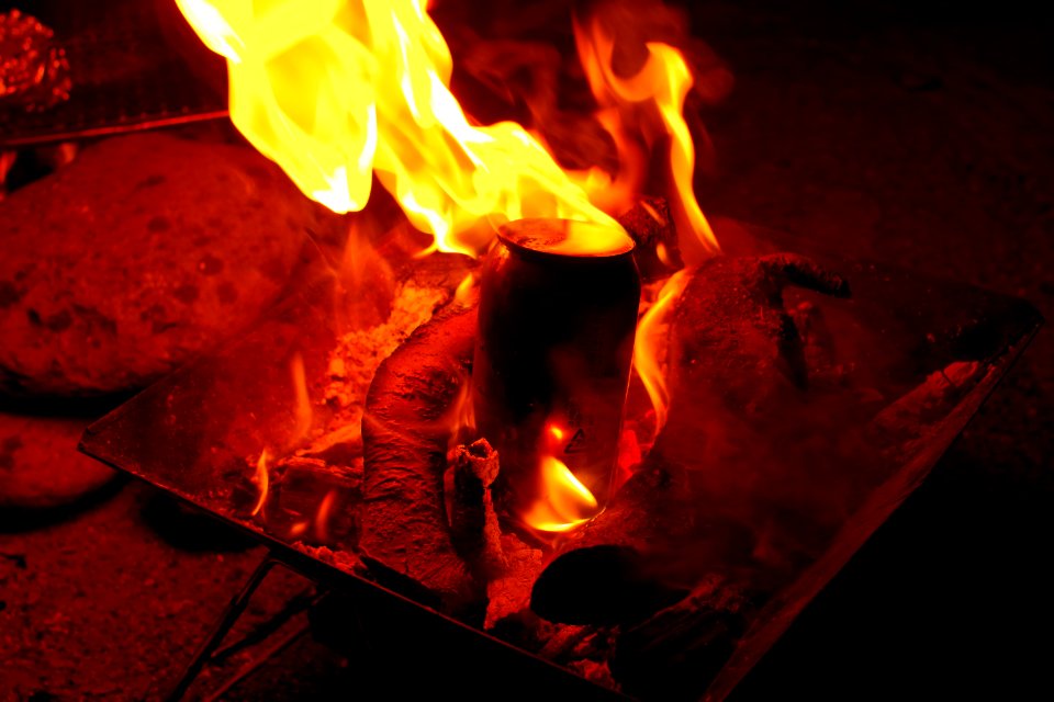 Burning aluminum can