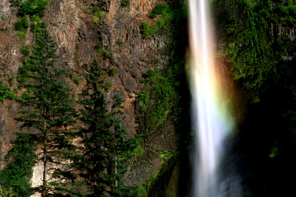 Columbia River Gorge NSA, Rainbow at Multnomah Falls.jpg