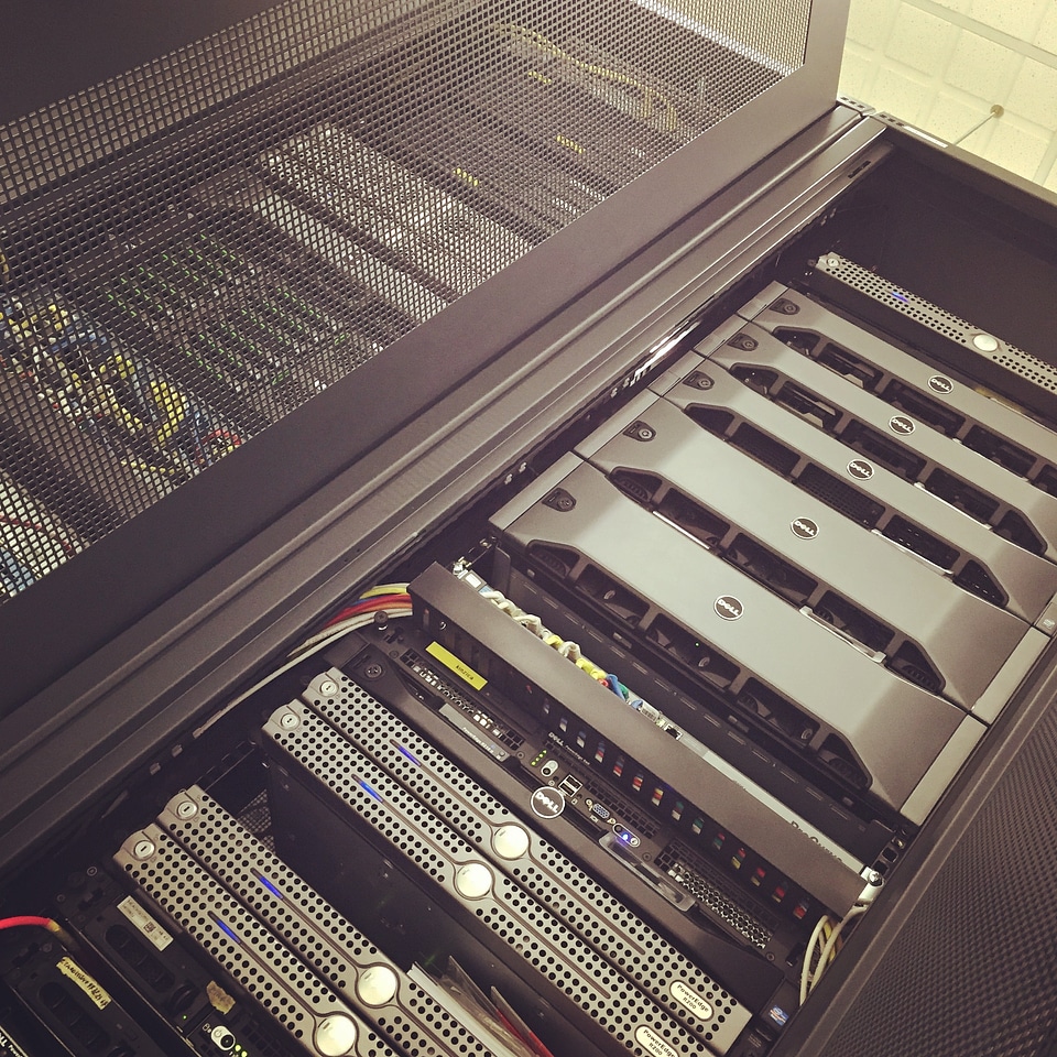 Server farm server work