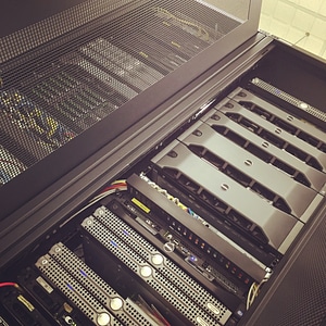Server farm server work