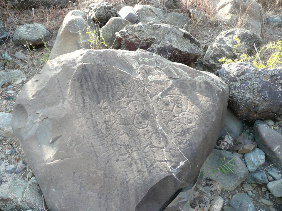 Hell's Canyon Petroglyphs, Wallowa-Whitman National Forest photo