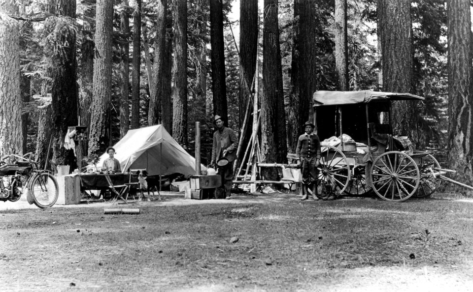 Y-2-86 CampingUnionCrk HooverFam ca1928
