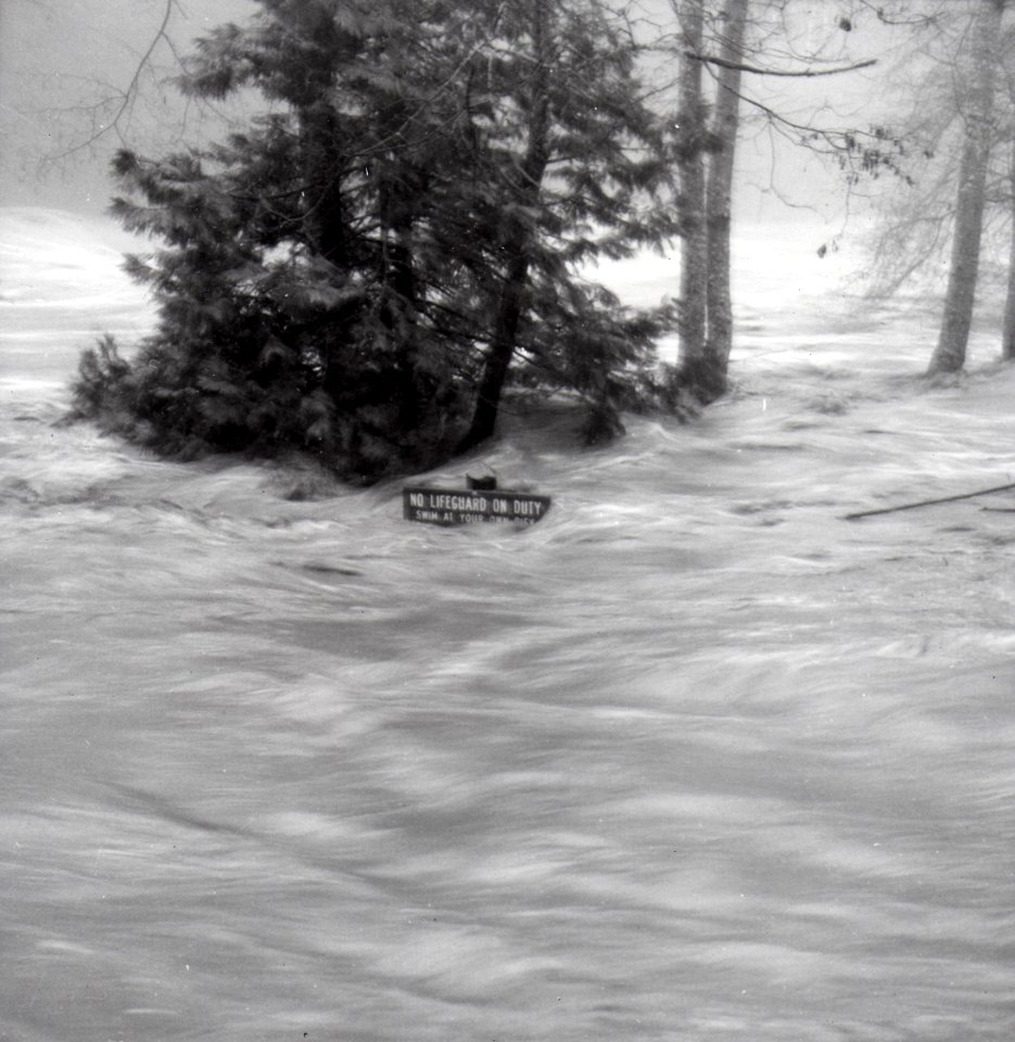 V-5-23 JacksonCG Flood1964