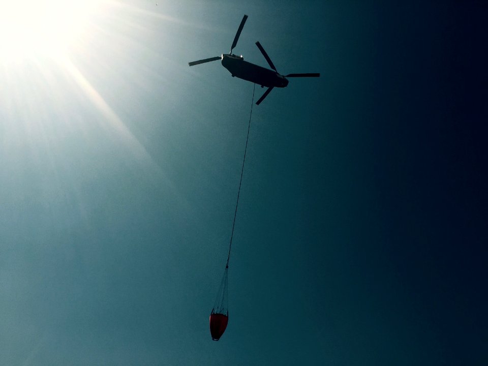 Rail Fire.Aug.2016 Heli hauling bucket, Wallowa Whitman and Malheur National Forest