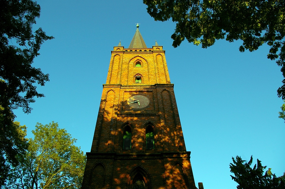 Building religion faith