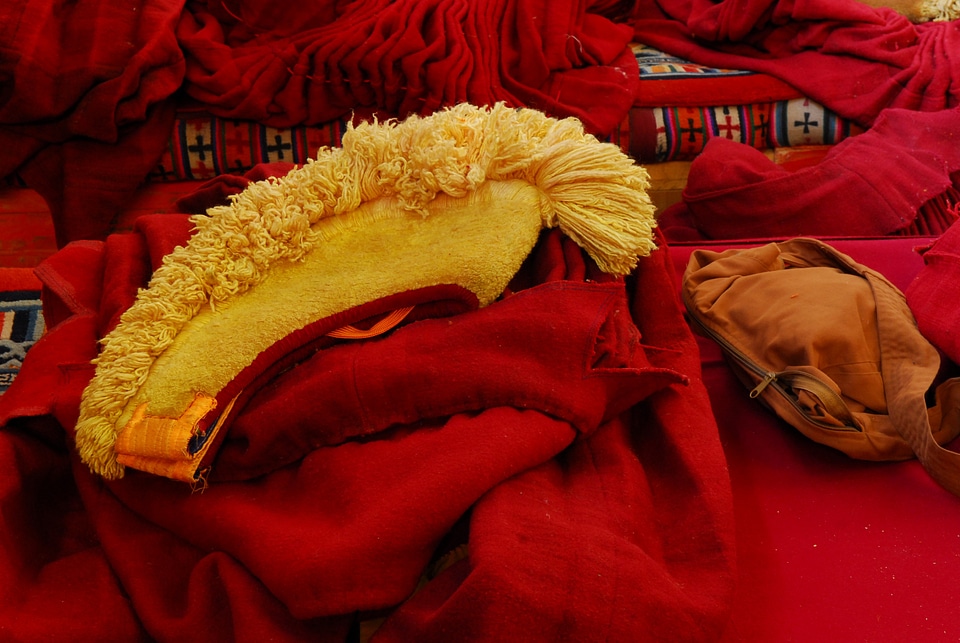 Buddhism yellow hats monastery
