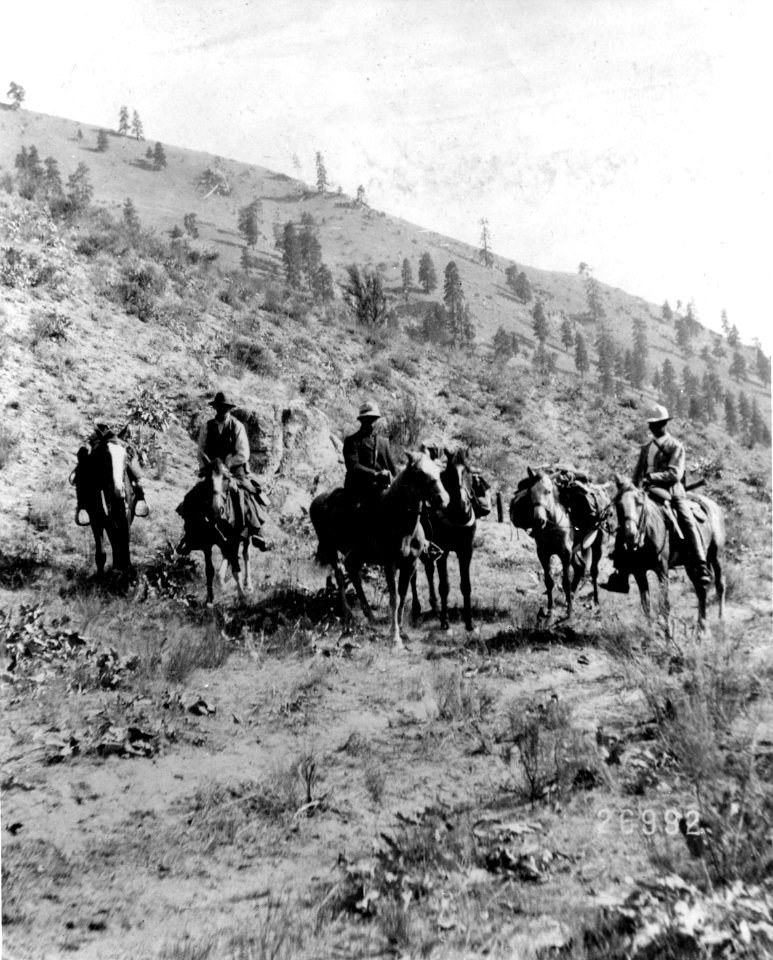 USGS Field Party, Lake Chelan, Wenatchee NF, WA 1902
