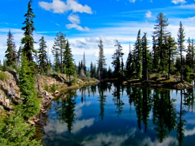 Holst Lake in Sky Lakes Wilderness, Rogue River Siskiyou National Forest photo