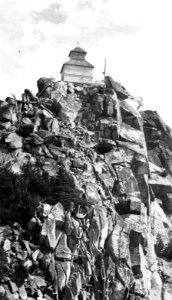 Lakes Lookout House, Whitman National Forest, OR 1942