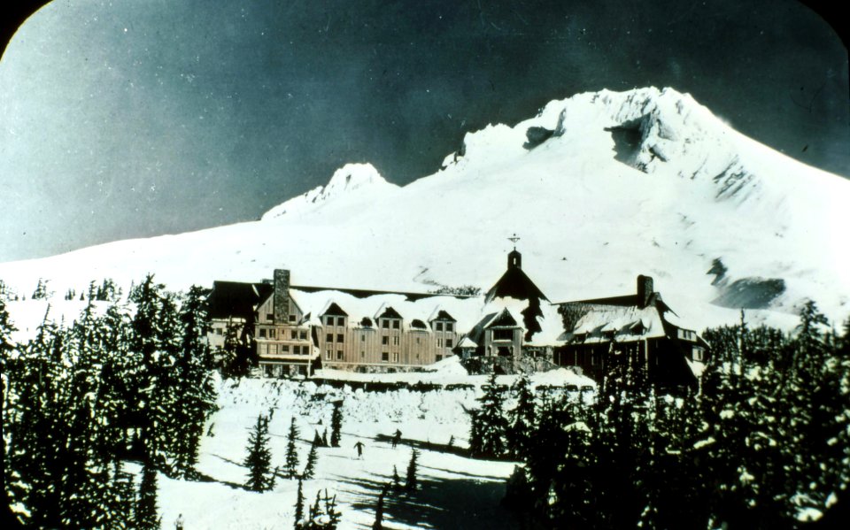361325 Timberline Lodge, Mt. Hood NF c1937